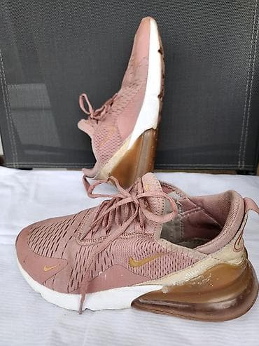 Patike Nike 39 vel,ug 25 cm,sitni tragovi nošenja na lalafo.rs — 1 Patike Nike 39 vel,ug 25 cm,sitni tragovi nošenja — 1