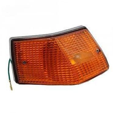 Transport: Prednji žmigavac za automobil – narandžasto staklo - Tip: kompletna at lalafo.rs — 4 Transport: Prednji žmigavac za automobil – narandžasto staklo - Tip: kompletna — 4