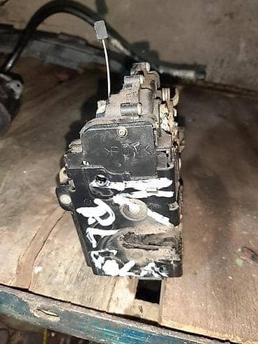 BRAVA ZA VOLKSWAGEN GOLF 4 | Brava za Golfa 4 prednja leva, imamo u na lalafo.rs BRAVA ZA VOLKSWAGEN GOLF 4 | Brava za Golfa 4 prednja leva, imamo u