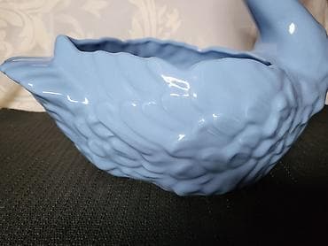 Vases and pots: Saksija labud iz 70-ih. Saksija je perfektna,sve na njoj odsjaj od at lalafo.rs — 8 Vases and pots: Saksija labud iz 70-ih. Saksija je perfektna,sve na njoj odsjaj od — 8