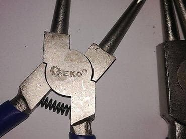 Hand Tools: Set GEDORE/GEKO klešta za osigurače – 4 dela (CRV) - Komplet at lalafo.rs — 4 Hand Tools: Set GEDORE/GEKO klešta za osigurače – 4 dela (CRV) - Komplet — 4