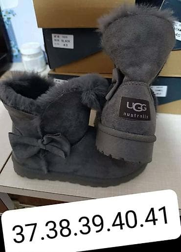 Ugg čizme, 41 na lalafo.rs Ugg čizme, 41
