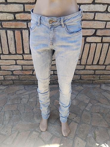 bermude teksas br: Farmerke vel L struk po 40
Nogavice spolja 106 at lalafo.rs — 2 bermude teksas br: Farmerke vel L struk po 40
Nogavice spolja 106 — 2