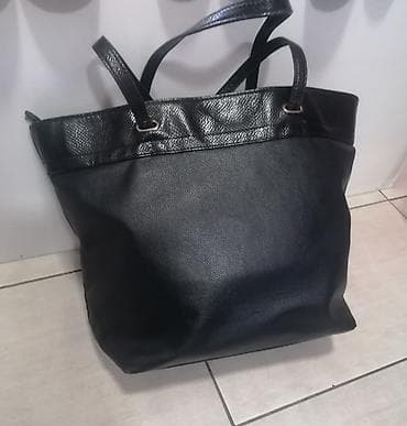 Vrhunska torba.
Uvoz pariz.
Odlican kvalitet
Malo nošena at lalafo.rs — 2 Vrhunska torba.
Uvoz pariz.
Odlican kvalitet
Malo nošena — 2