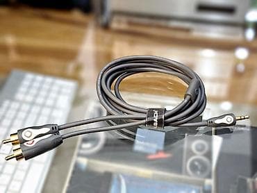 Oehlbach audio kabl – 3,5 mm stereo na 2x RCA - Brend: Oehlbach - na lalafo.rs — 10 Oehlbach audio kabl – 3,5 mm stereo na 2x RCA - Brend: Oehlbach - — 10