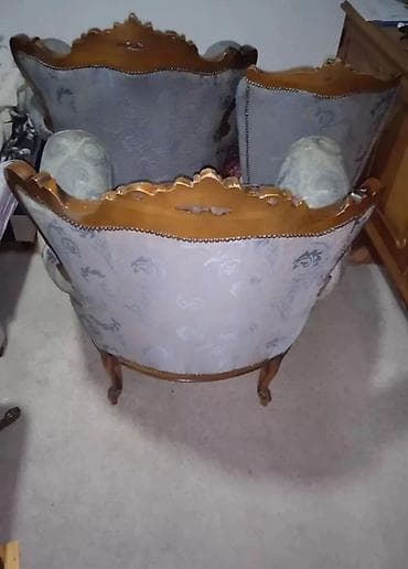 Matresses: Stilska salonska garnitura ✅komplet 5 u1 Dobro očuvana za svoje at lalafo.rs — 3 Matresses: Stilska salonska garnitura ✅komplet 5 u1 Dobro očuvana za svoje — 3