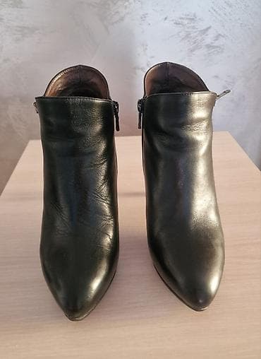 Ženske kožne gležnjače na štiklu - Materijal: prirodna koža spolja na lalafo.rs — 2 Ženske kožne gležnjače na štiklu - Materijal: prirodna koža spolja — 2