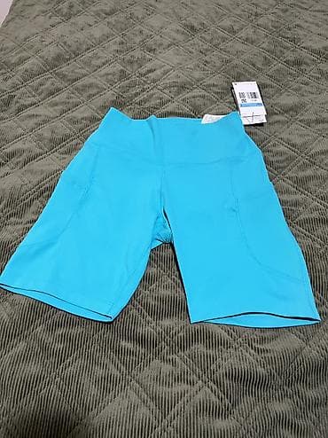 pantalone butiku ali: NIKE One High-Waisted 8'' Biker Shorts vel. M NOVO
FZ na lalafo.rs — 6 pantalone butiku ali: NIKE One High-Waisted 8'' Biker Shorts vel. M NOVO
FZ — 6