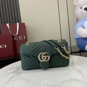 Torba za rame, Gucci, Materijal: Veštačka koža na lalafo.rs Torba za rame, Gucci, Materijal: Veštačka koža