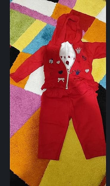 pantalone butiku ali: Za devojcice uzrasta do 3. 4 meseci. Od svega nosen je samo na lalafo.rs — 1 pantalone butiku ali: Za devojcice uzrasta do 3. 4 meseci. Od svega nosen je samo — 1