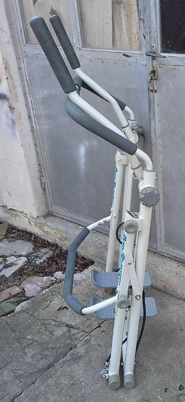 Steper.
Savršeno ocuvan I savrseno radi at lalafo.rs — 5 Steper.
Savršeno ocuvan I savrseno radi — 5