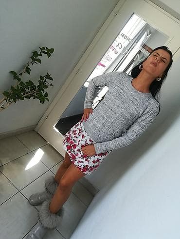 Džemper savršen konac trikotaža
SNIŽENJE
Super cena at lalafo.rs — 3 Džemper savršen konac trikotaža
SNIŽENJE
Super cena — 3