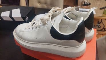 Alexander McQueen, 41, bоја - Bela na lalafo.rs Alexander McQueen, 41, bоја - Bela