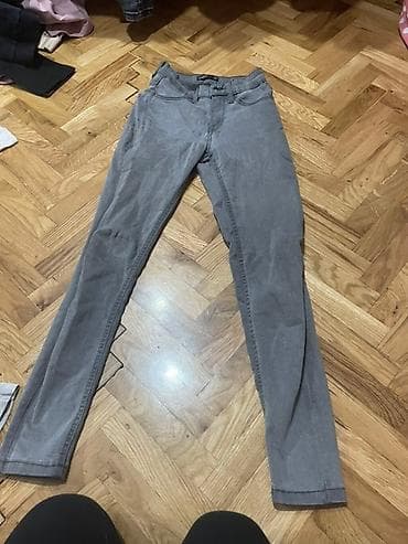 pantalone butiku ali: Paket ženskih pantalona KOMAD 300 DINARA– 4 modela 1) Crne uske na lalafo.rs — 2 pantalone butiku ali: Paket ženskih pantalona KOMAD 300 DINARA– 4 modela 1) Crne uske — 2