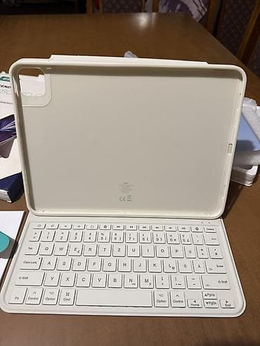 ESR Ascend Keyboard Case Lite – futrola sa Bluetooth tastaturom za na lalafo.rs — 2 ESR Ascend Keyboard Case Lite – futrola sa Bluetooth tastaturom za — 2