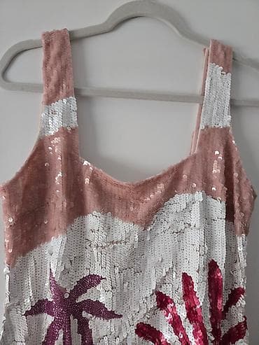 Šljokičasta mini haljina bez rukava - Brend: River Island (etiketa na lalafo.rs — 3 Šljokičasta mini haljina bez rukava - Brend: River Island (etiketa — 3