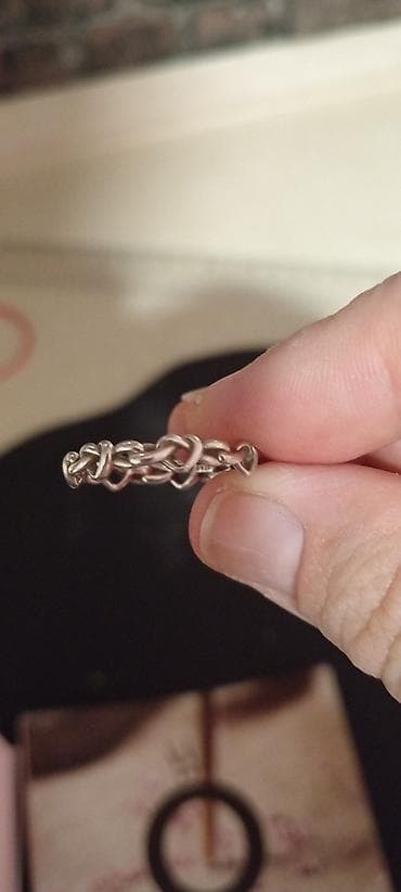 Pandora srebrni prsten – motiv isprepletanih karika - Materijal at lalafo.rs — 2 Pandora srebrni prsten – motiv isprepletanih karika - Materijal — 2