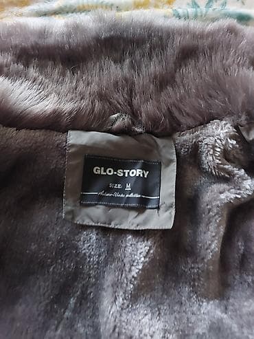 kom sa etiketom: Idealna za hladne zimske dane – vrlo topla, meka iznutra, sa at lalafo.rs — 4 kom sa etiketom: Idealna za hladne zimske dane – vrlo topla, meka iznutra, sa — 4