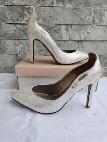 Salonke, 38 na lalafo.rs Salonke, 38