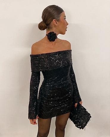 Dresses: 🔥Šljokičasta mini haljina s ramenima na otkriveno 🔥3400 Dostupne 3 at lalafo.rs — 1 Dresses: 🔥Šljokičasta mini haljina s ramenima na otkriveno 🔥3400 Dostupne 3 — 1