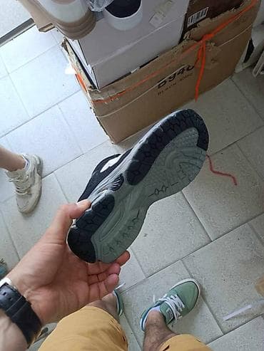 Brojevi 36 do 46
3900 at lalafo.rs — 5 Brojevi 36 do 46
3900 — 5