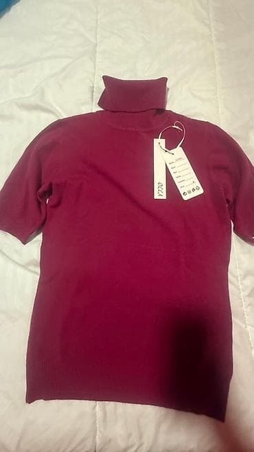 Džemper s kratkim rukavima i rol-kragnom – bordo/crvenkaste boje. - at lalafo.rs — 4 Džemper s kratkim rukavima i rol-kragnom – bordo/crvenkaste boje. - — 4