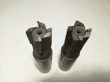 Milling Cutters: Glodalo sa četvoroperom, mm sa vidijom KiP Glodalo sa četvoroperom at lalafo.rs — 3 Milling Cutters: Glodalo sa četvoroperom, mm sa vidijom KiP Glodalo sa četvoroperom — 3