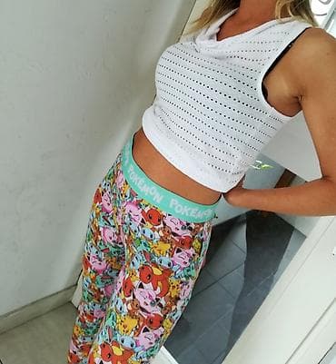 Women's T-shirts and tops: Prelepa nova rupičasta majica sa super kragnom Tanki mekani pamuk at lalafo.rs — 2 Women's T-shirts and tops: Prelepa nova rupičasta majica sa super kragnom Tanki mekani pamuk — 2