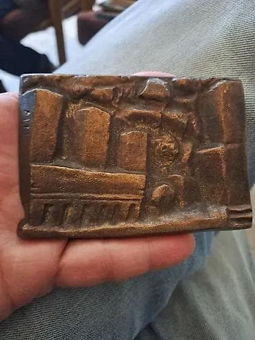 Miroslav Nikolić skulptura, bareljefDimenzij 10,5x7,5cm na lalafo.rs — 1 Miroslav Nikolić skulptura, bareljefDimenzij 10,5x7,5cm — 1