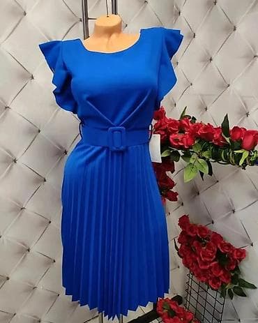 Elegantna ženska haljina s pojasom i plisiranom suknjom - Kroj: midi na lalafo.rs Elegantna ženska haljina s pojasom i plisiranom suknjom - Kroj: midi