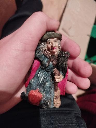 Veštice figure sitne igracke na lalafo.rs — 5 Veštice figure sitne igracke — 5