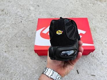 Nike Air Max Plus (Tn) – potpuno crna varijanta - Model: Air Max Plus na lalafo.rs — 4 Nike Air Max Plus (Tn) – potpuno crna varijanta - Model: Air Max Plus — 4
