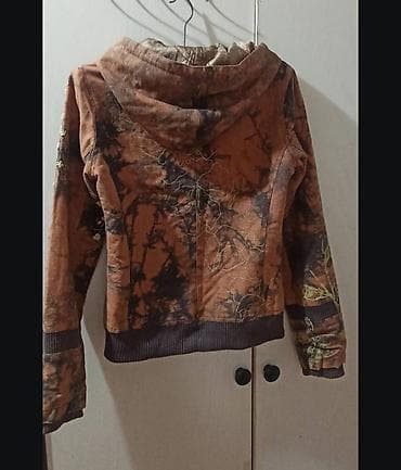 duks vel m: Ženska jakna sa kapuljačom S – unikatni etno/boho stil. Unutra je at lalafo.rs — 4 duks vel m: Ženska jakna sa kapuljačom S – unikatni etno/boho stil. Unutra je — 4