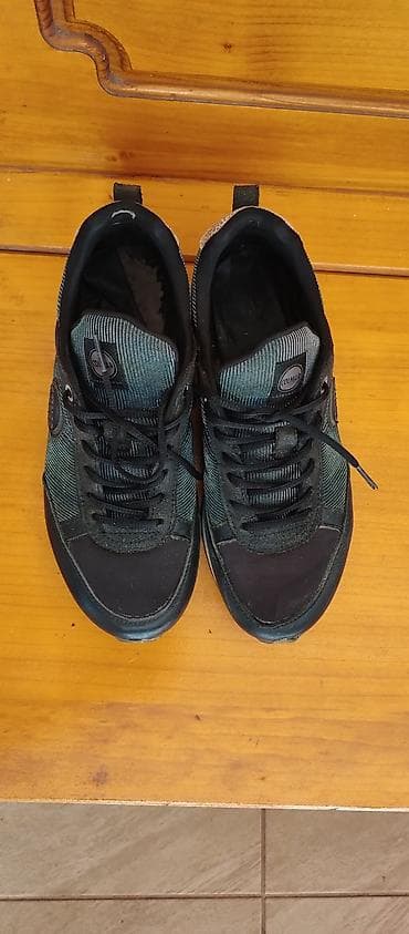 Zenske patike Colmar Originals – Vel 38.Tamno plave.Nosene.Unutar je na lalafo.rs — 2 Zenske patike Colmar Originals – Vel 38.Tamno plave.Nosene.Unutar je — 2