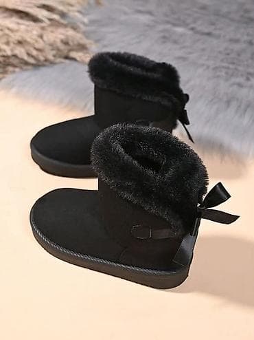 Ugg obuća bоја - Crna na lalafo.rs — 1 Ugg obuća bоја - Crna — 1