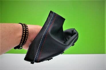 BMW X3 E83 kožica ručne kočnice SA SVE PLASTIČNIM RAMOM – NOVO Boja na lalafo.rs BMW X3 E83 kožica ručne kočnice SA SVE PLASTIČNIM RAMOM – NOVO Boja