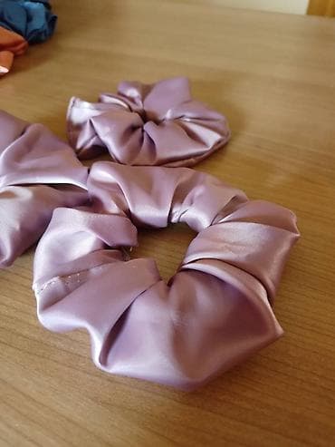 Satenske gumice za kosu – set - Materijal: glatki, sjajni saten nežne na lalafo.rs — 2 Satenske gumice za kosu – set - Materijal: glatki, sjajni saten nežne — 2