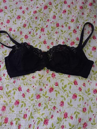 Crni čipkani brushalter - Boja: crna - Materijal: prozirna čipka i na lalafo.rs — 1 Crni čipkani brushalter - Boja: crna - Materijal: prozirna čipka i — 1