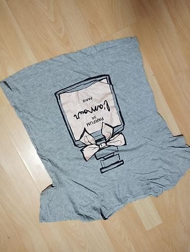 Prelepa siva majica S M vel na lalafo.rs — 1 Prelepa siva majica S M vel — 1