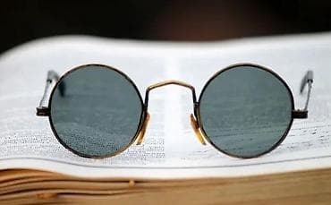 Vintage mesingane LENONKE naočare za sunce. Stare, dobre, mesingane na lalafo.rs — 1 Vintage mesingane LENONKE naočare za sunce. Stare, dobre, mesingane — 1