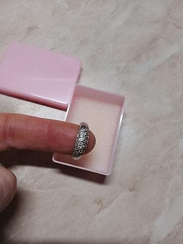 18mm2200din.cisto srebro s cirkonima. novo na lalafo.rs — 2 18mm2200din.cisto srebro s cirkonima. novo — 2