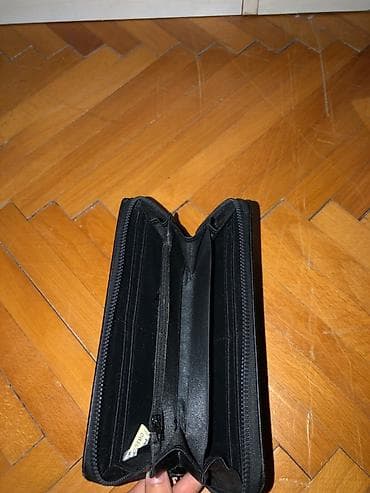 Ženska torba + novčanik Prodajem žensku torbu i novčanik Novčanik je u na lalafo.rs — 6 Ženska torba + novčanik Prodajem žensku torbu i novčanik Novčanik je u — 6