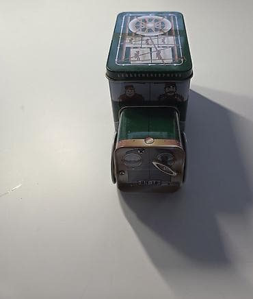 Limena muzicka kutija u obliku kamiona Brend Heinrich Haeberlein at lalafo.rs — 2 Limena muzicka kutija u obliku kamiona Brend Heinrich Haeberlein — 2