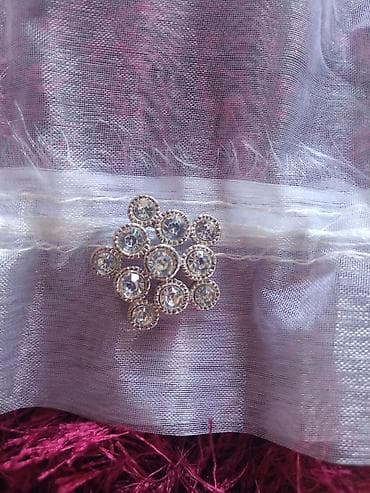 Starinska ukrasna dugmeta at lalafo.rs — 1 Starinska ukrasna dugmeta — 1