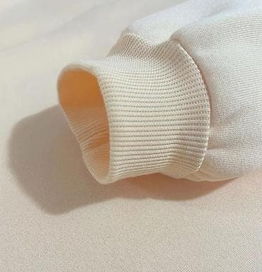 Duks i trenerka komplet – bež Termo zimska trenerka Jednom nošena na lalafo.rs — 2 Duks i trenerka komplet – bež Termo zimska trenerka Jednom nošena — 2