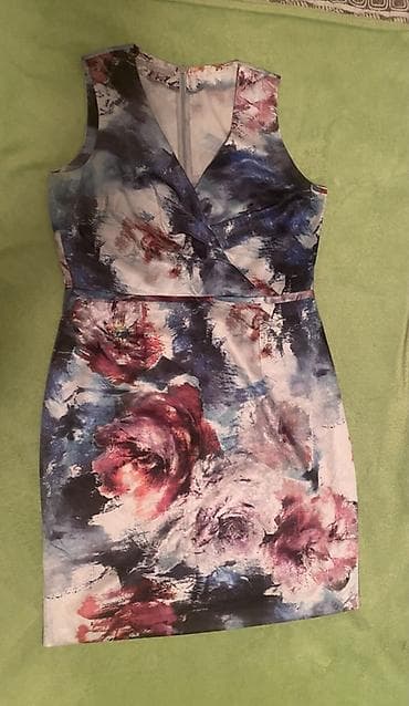 Ženske haljine – kom 1) Bez rukava, dužina iznad kolena, V‑izrez sa na lalafo.rs Ženske haljine – kom 1) Bez rukava, dužina iznad kolena, V‑izrez sa