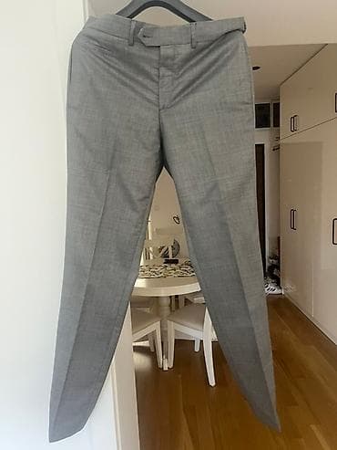 Muško odelo – sivo, elegantno, komplet Prodajem muško odelo at lalafo.rs — 4 Muško odelo – sivo, elegantno, komplet Prodajem muško odelo — 4