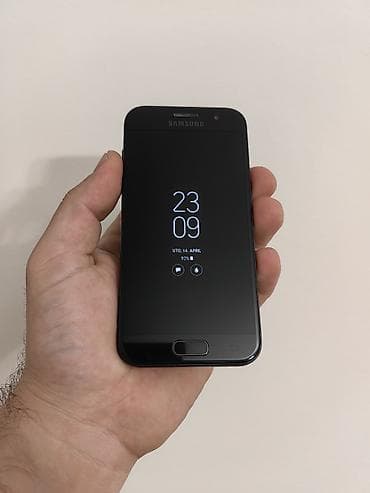 Samsung a3 2017 sa 2/16gb memorije, otključan za sve mreže. Dobro na lalafo.rs Samsung a3 2017 sa 2/16gb memorije, otključan za sve mreže. Dobro