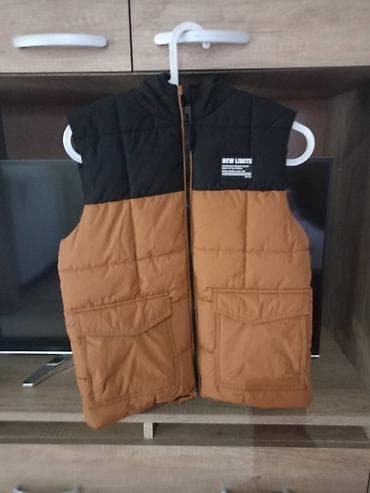 Dečiji prsluk sa kapuljačom, dvobojni (crna/gorčičasta), punjen, sa na lalafo.rs — 2 Dečiji prsluk sa kapuljačom, dvobojni (crna/gorčičasta), punjen, sa — 2