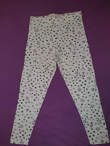 Prodajem helankice za devojcice velicina 104. cena za oba para na lalafo.rs Prodajem helankice za devojcice velicina 104. cena za oba para